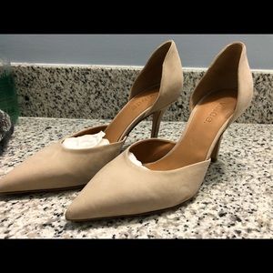 New VINCE Taupe Neutral D’Orsay Pointed Heels